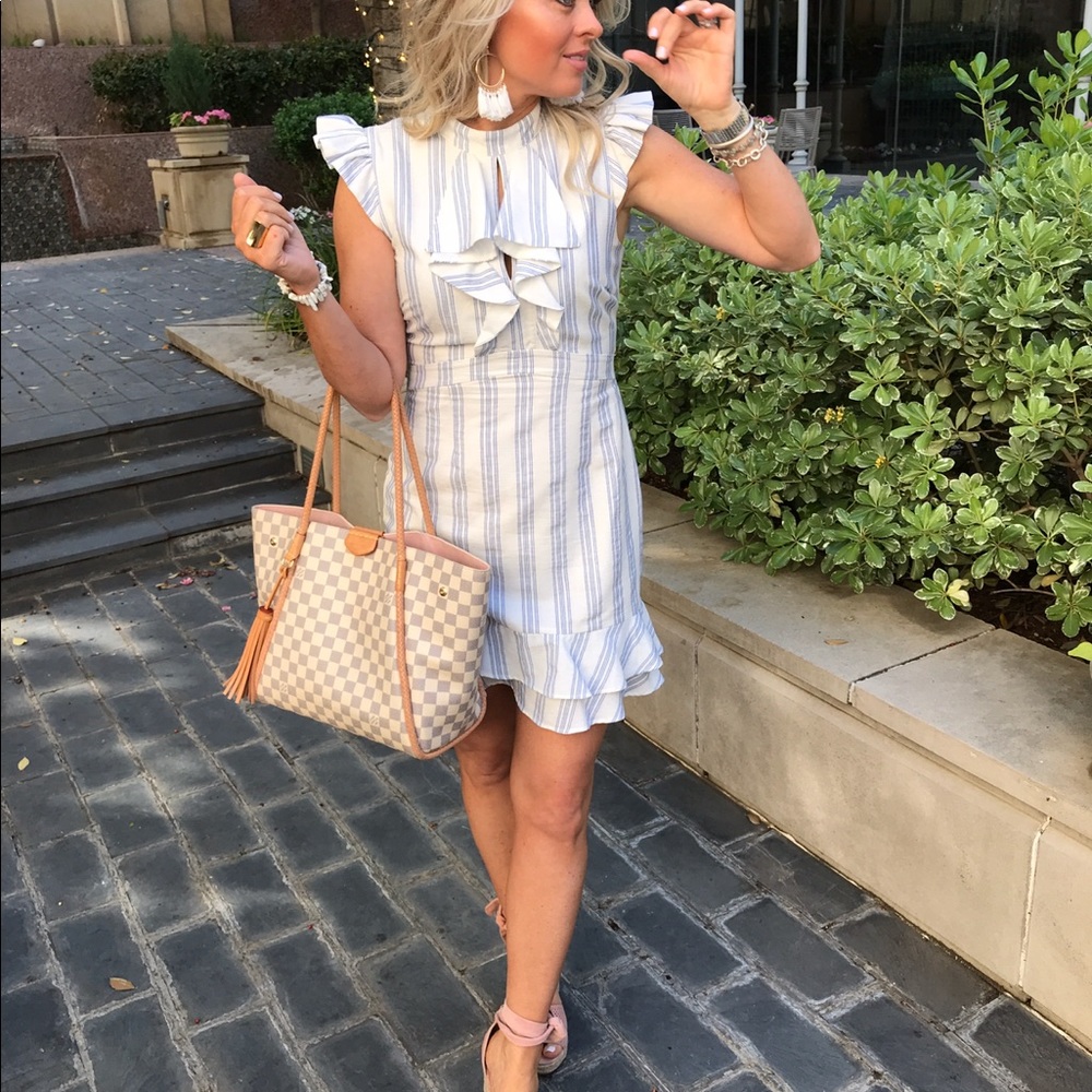 Stripe dress. Spring dress - Picture 1 of 4